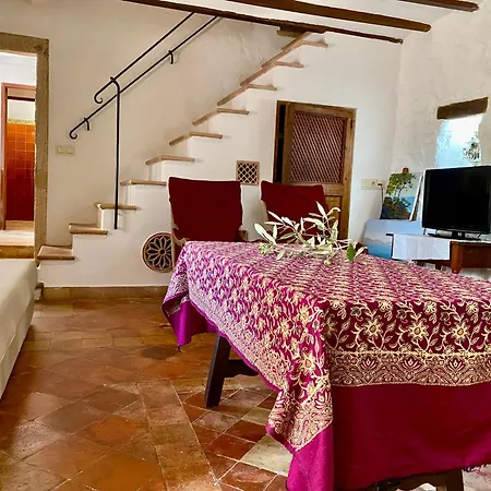 Puerto De Pollensa Villa: Mountain Retreat Near