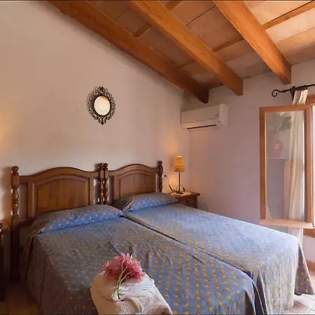 Apartment Puerto De Pollensa Villa: Mountain Retreat Near *