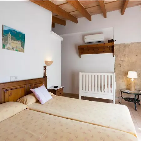 Puerto De Pollensa Villa: Mountain Retreat Near *