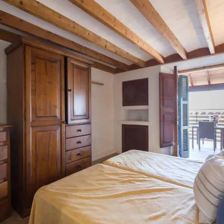 Ullal - Rural Charm Approx 73000 Meters And Outdoor Adventure Agritourism With Private Mountain Path Approximately 5 Minutes Walking From The Ideal For Relaxation *